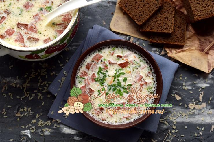 Сырный суп с рисом и копченой колбасой рецепт в домашних условиях
